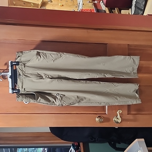 Men's Patagonia pants like new